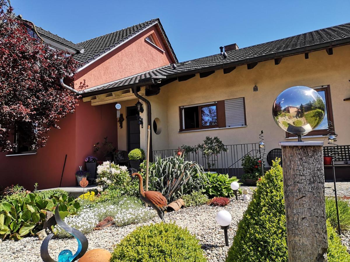 Ferienwohnungen Maintal Karlstadt Exterior foto